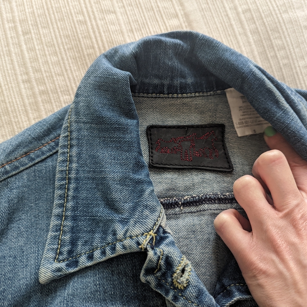 Original Levi's denim jacket in size S - Picture 4 of 7